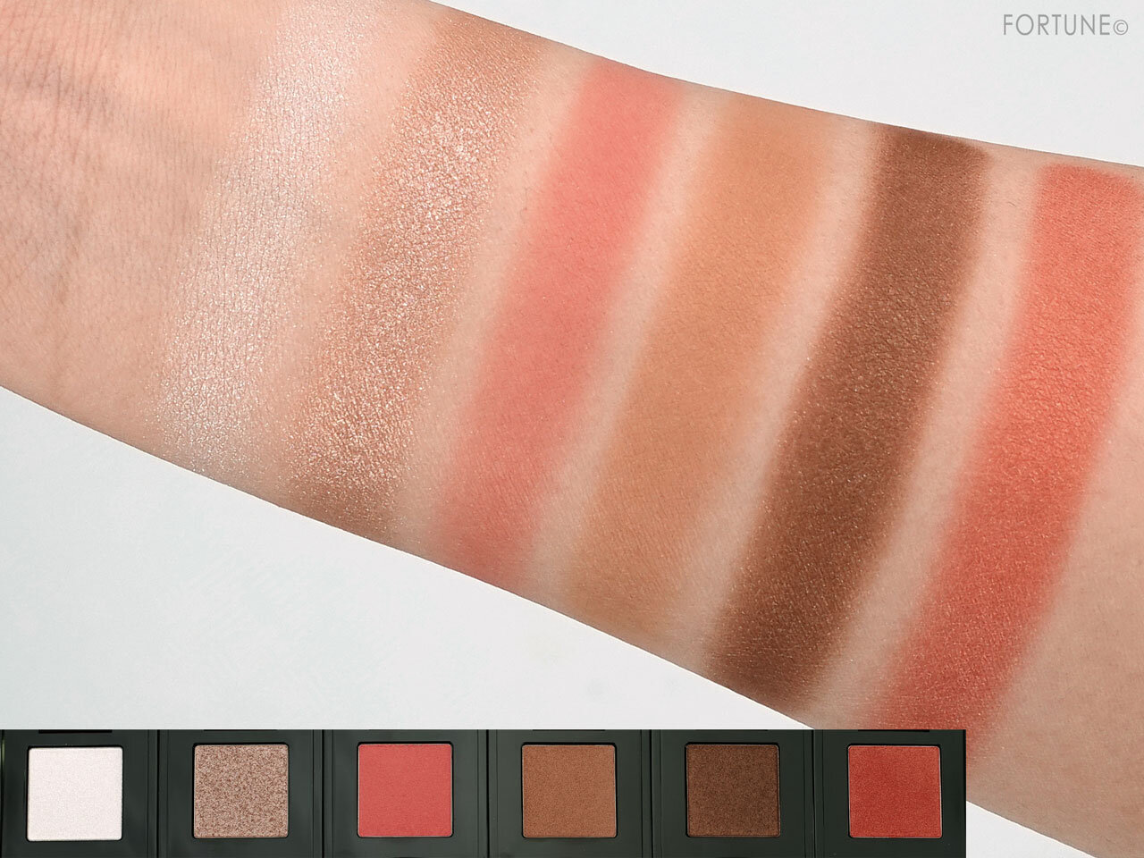 SHISEIDO ポップ パウダージェル アイシャドウ