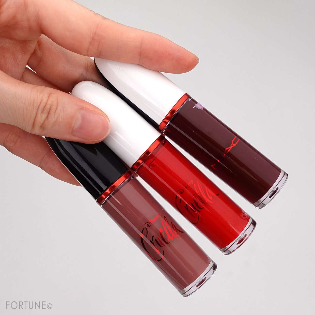 M·A·C/マック×ディズニー クルエラ「レトロ マット リキッド リップカラー」