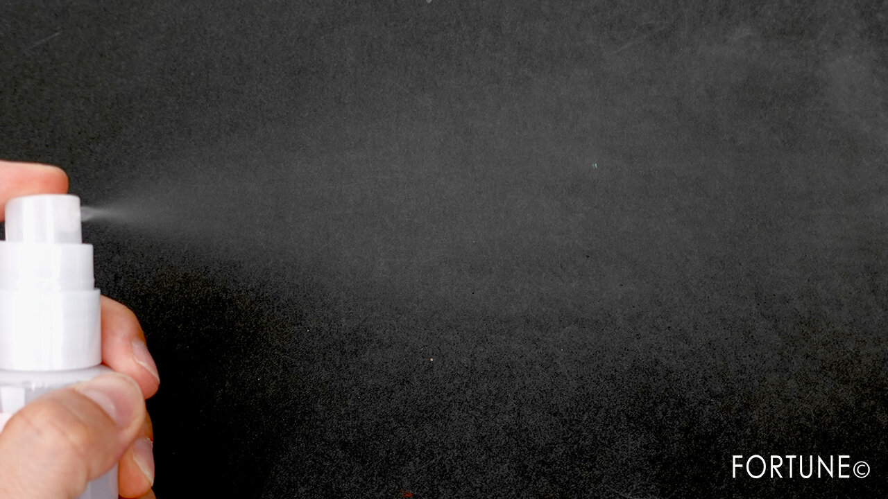 セザンヌ　メイクフィックスミスト