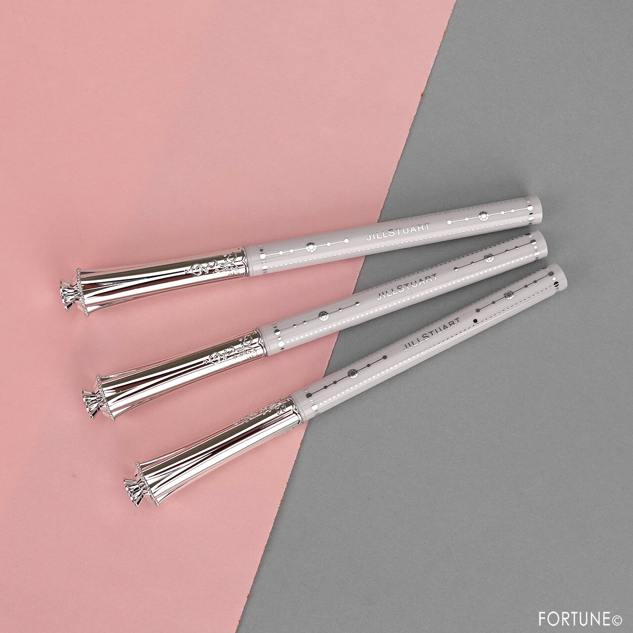 JILL STUART/ジルスチュアート　エアリーステイ ブロウライナー