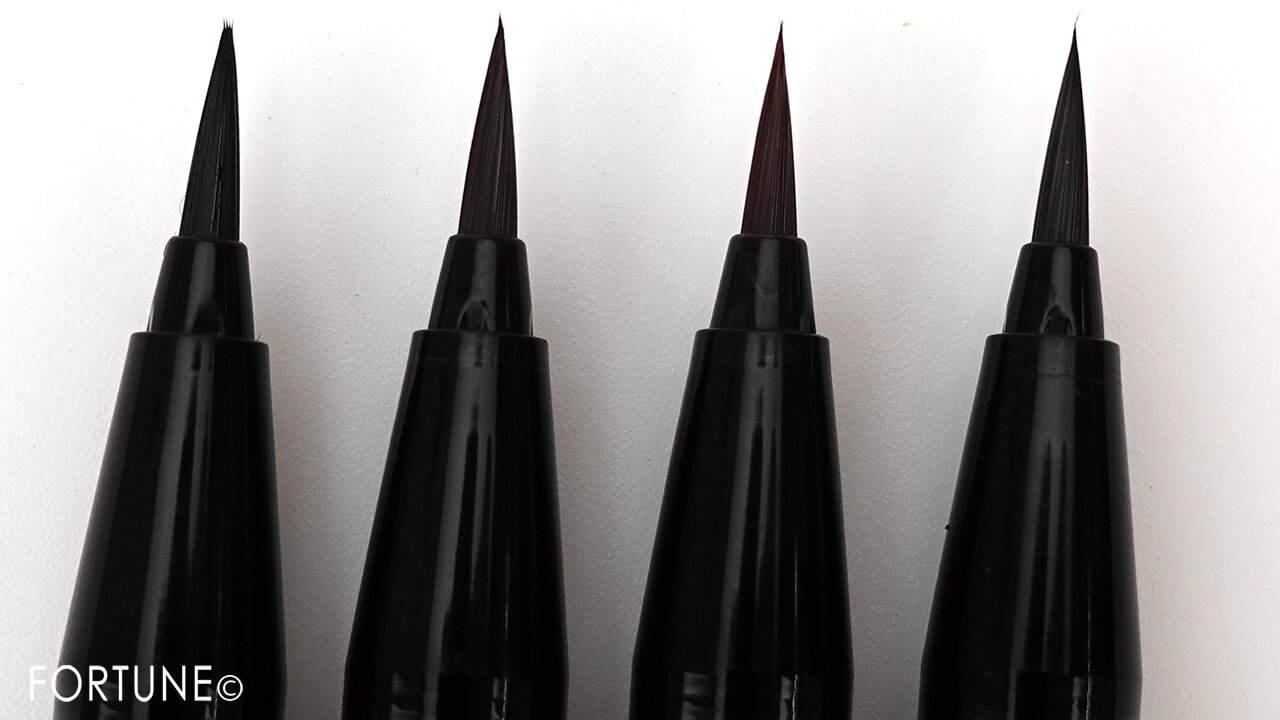 JILL STUART/ジルスチュアート　ニュアンスルック リキッドアイライナー