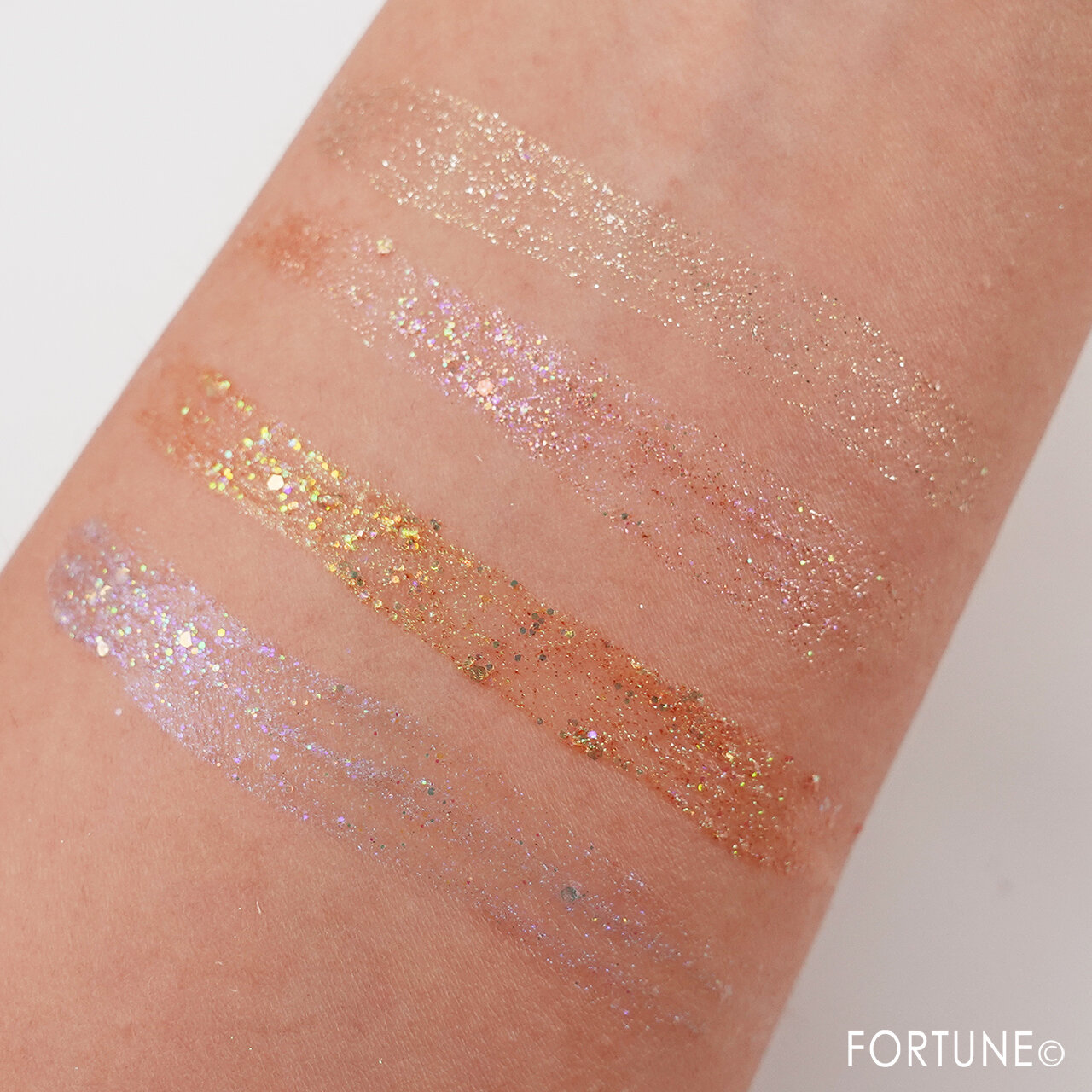 rom&nd/ロムアンド リキッドグリッターシャドウ