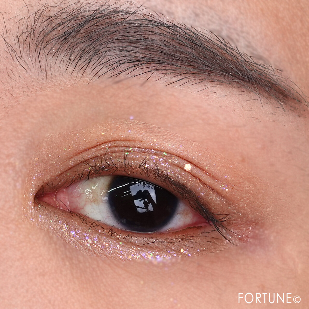 rom&nd/ロムアンド リキッドグリッターシャドウ