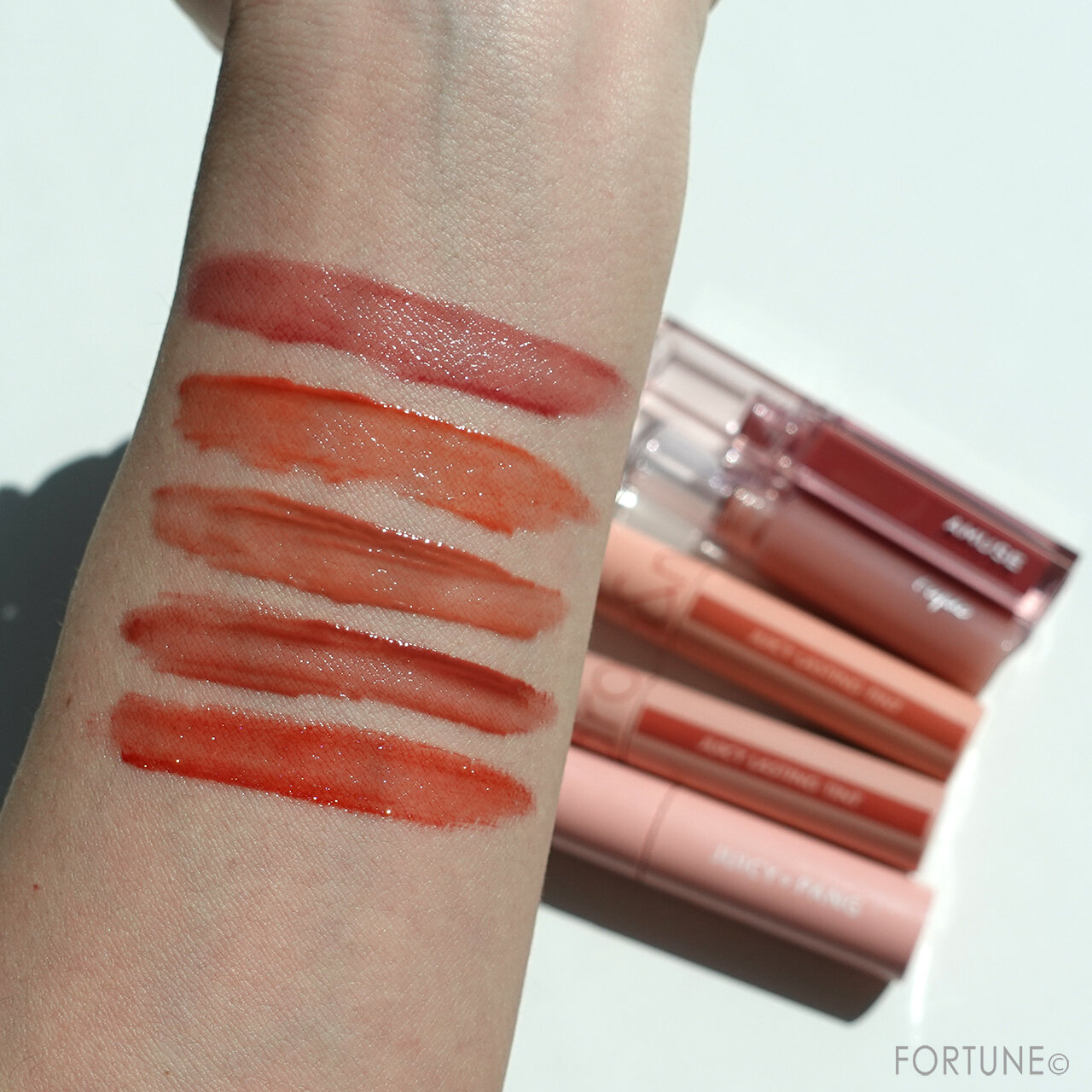 MLBBリップ5種類のスウォッチ