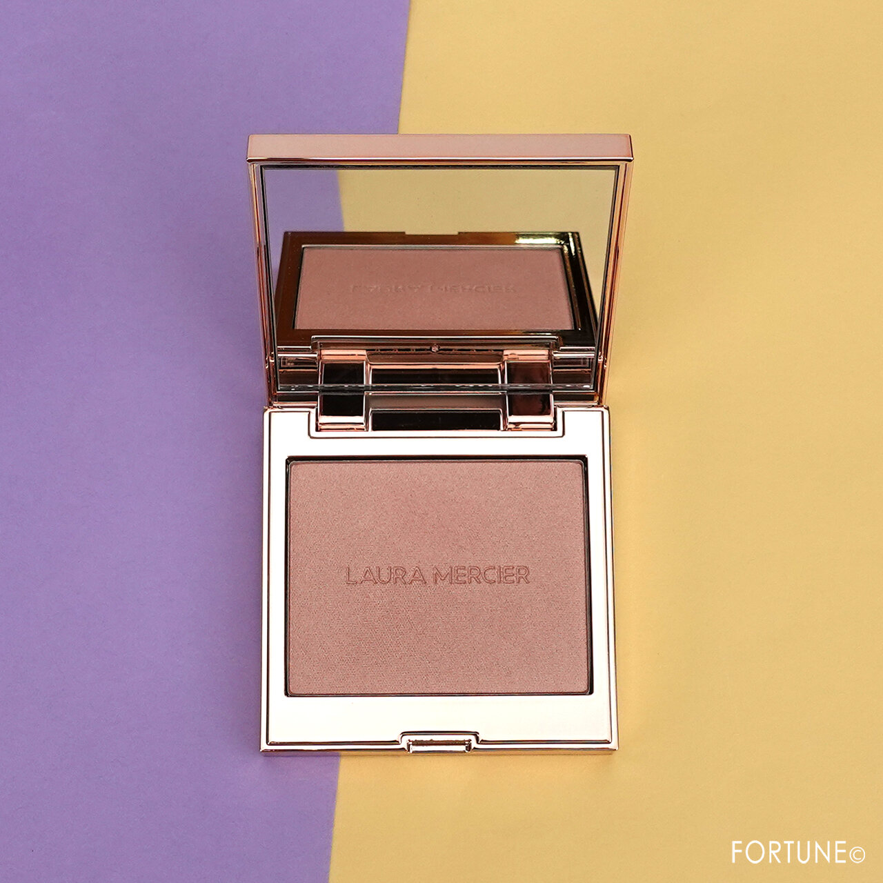 LAURA MERCIER/ローラ メルシエ ハイライティング パウダー ローズグロウ