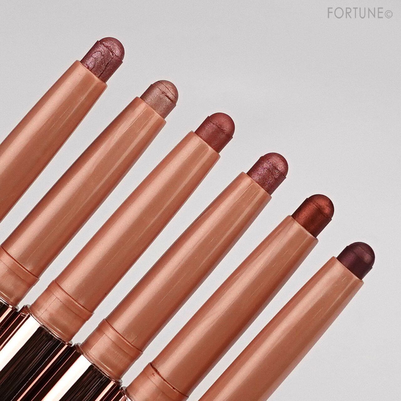 LAURA MERCIER/ローラ メルシエ キャビアスティック アイカラー