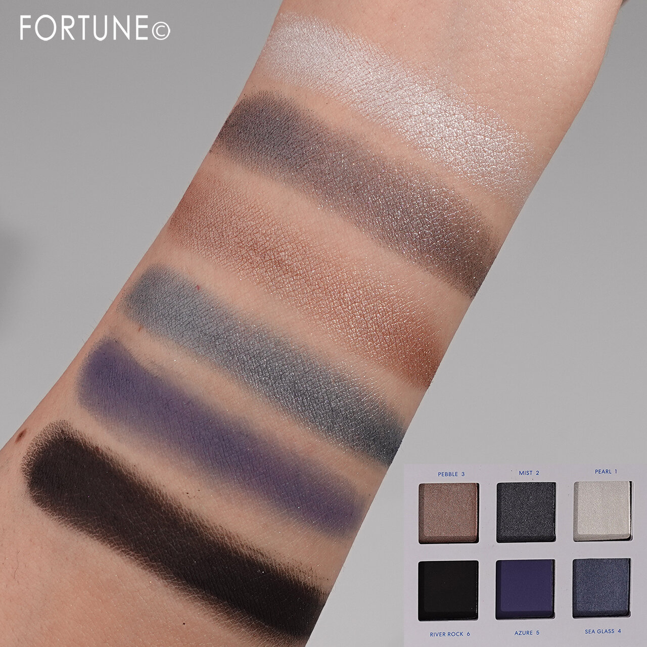 bareMinerals/ベアミネラル「ミネラリスト アイシャドウ パレット」