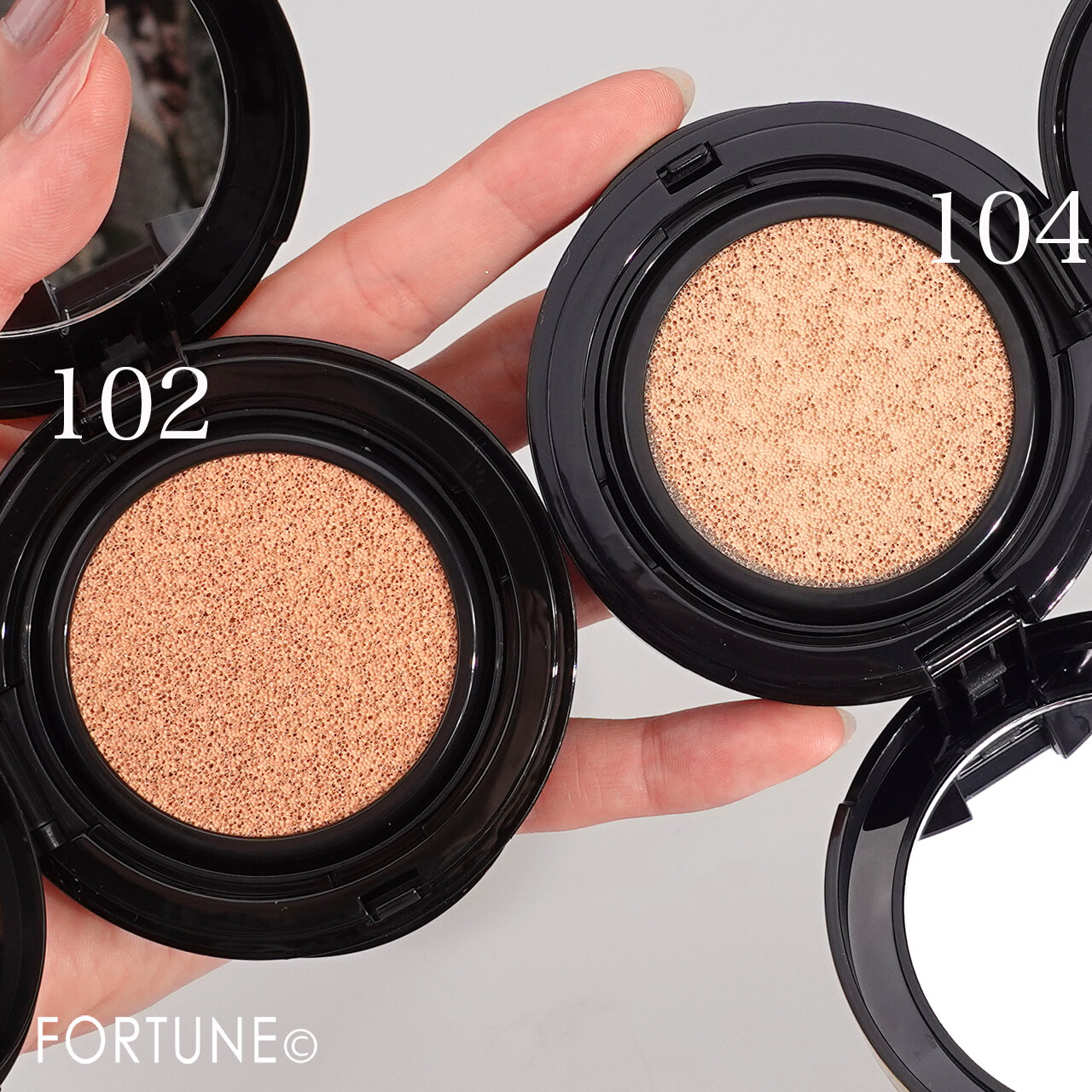 REVLON『レブロン カラーステイ クッション ロングウェア ファンデーション』