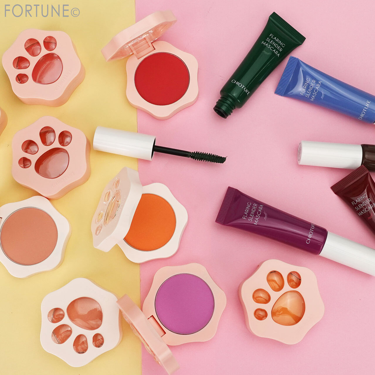 CHIOTURE（チオチュア）ラブリー肉球チーク ロングカラフルマスカラ