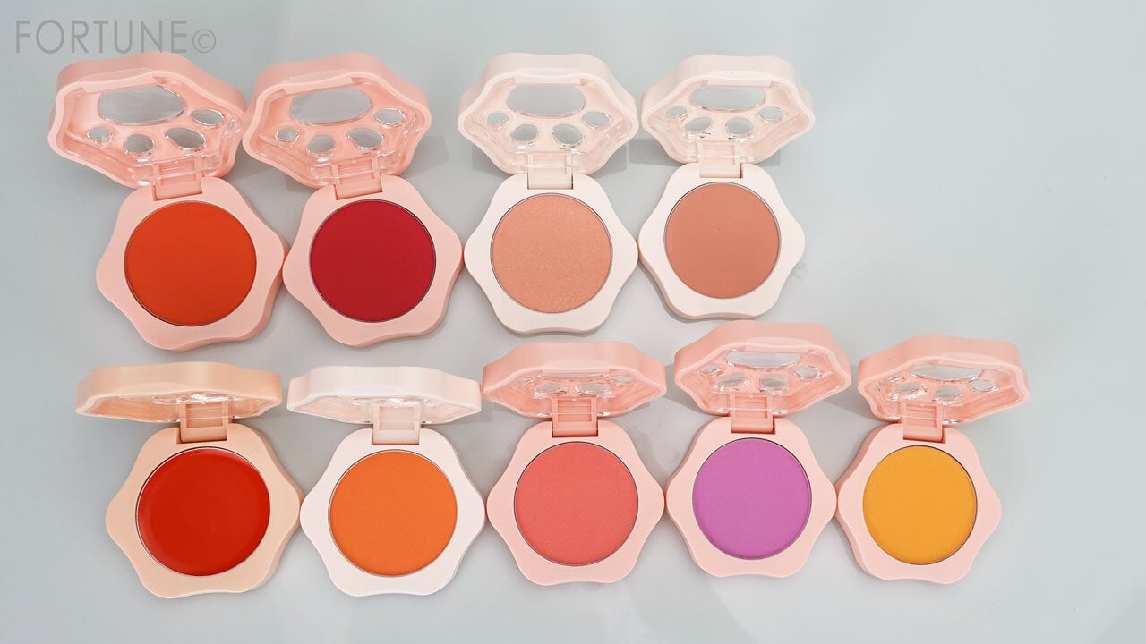 CHIOTURE（チオチュア）ラブリー肉球チーク 