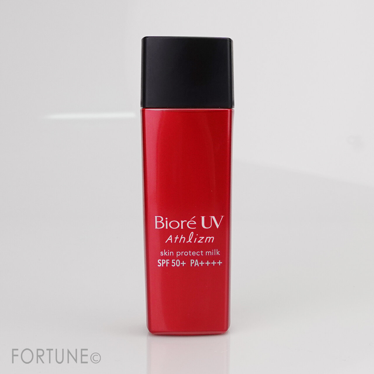 日焼け止め　ビオレ UV アスリズム スキンプロテクトミルク