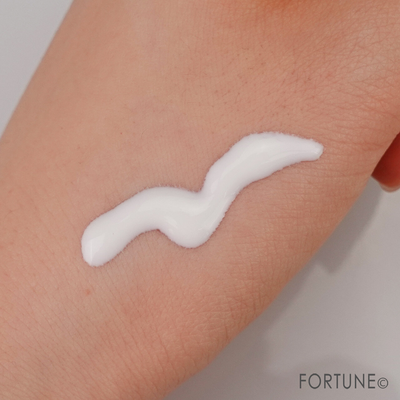 日焼け止め　アネッサ　パーフェクトＵＶ　スキンケアミルク　ａ