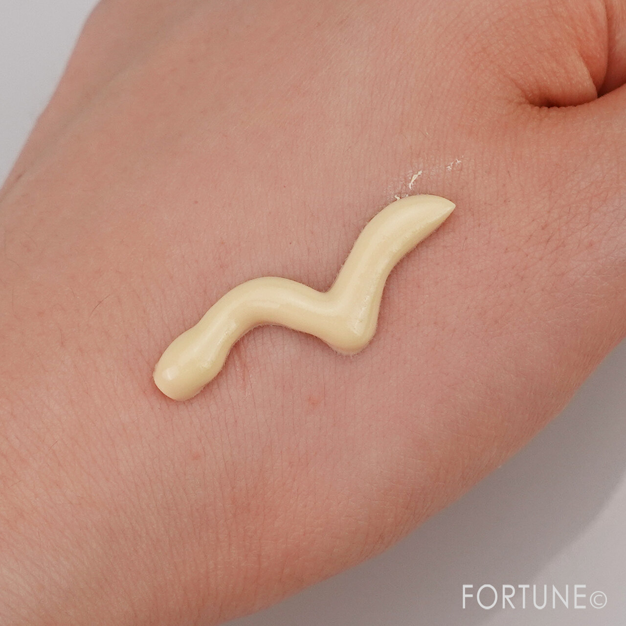 日焼け止め　クラブ ミミチュール　トーンミーアップ UVジェル