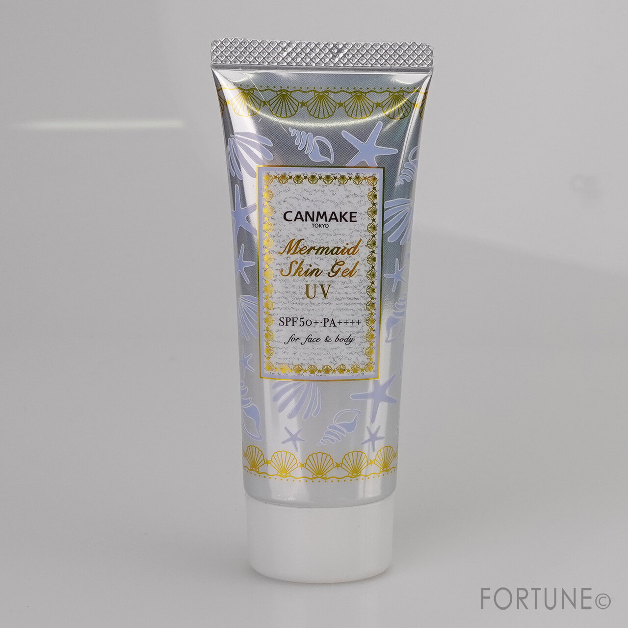日焼け止め　キャンメイク　マーメイドスキンジェル UV／02 ホワイト
