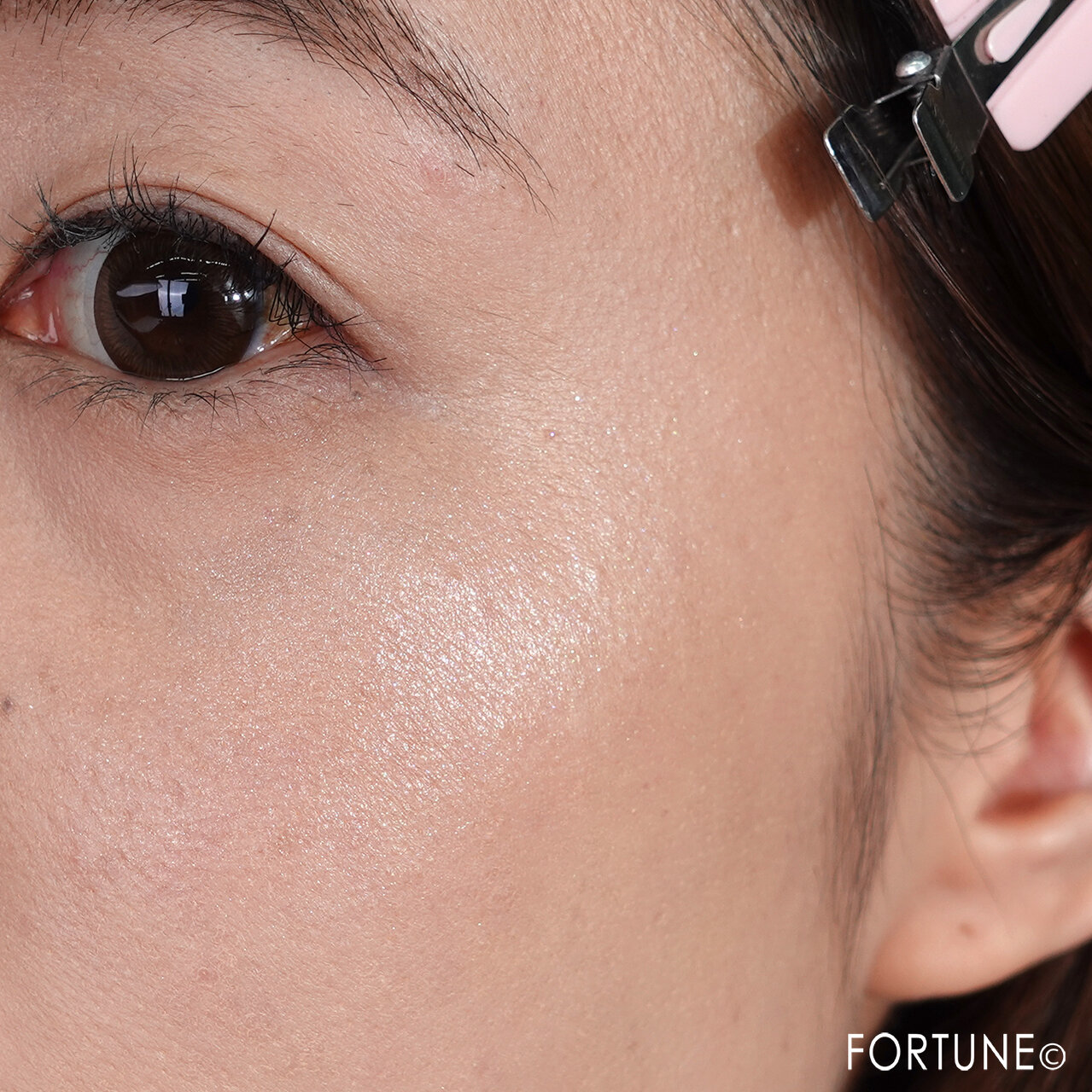 ミニ ハイライティング パウダー　BOBBI　BROWN（ボビイ ブラウン）×ウラ ジョンソン