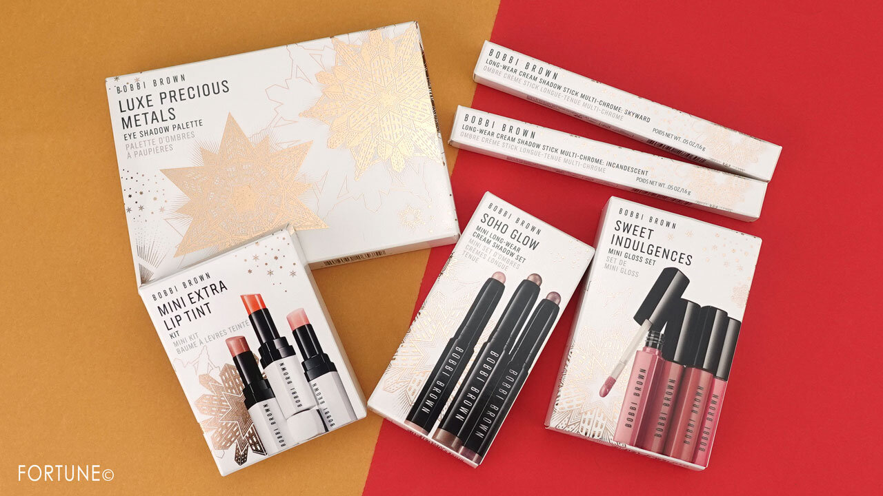 BOBBI BROWN/ボビイ ブラウン　2021クリスマスコフレ