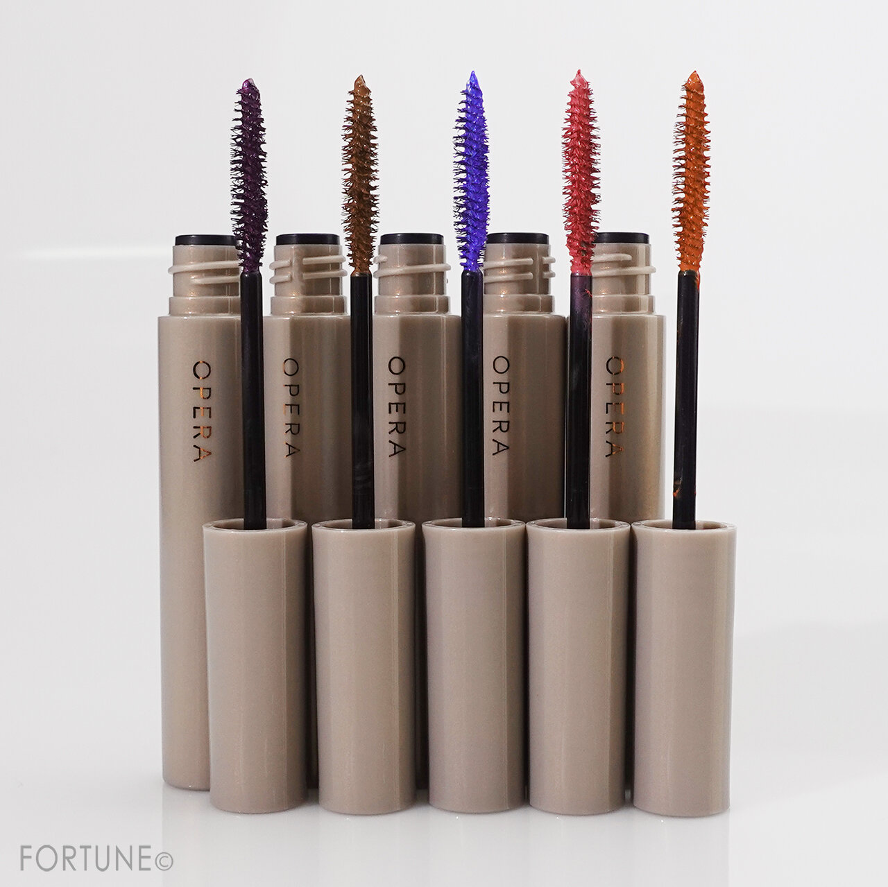 OPERA（オペラ）カラーリングマスカラ　