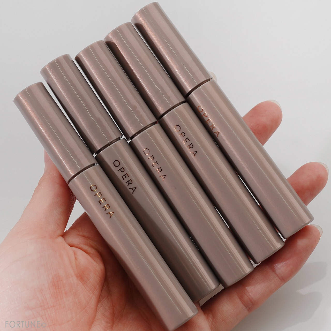 OPERA（オペラ）カラーリングマスカラ　