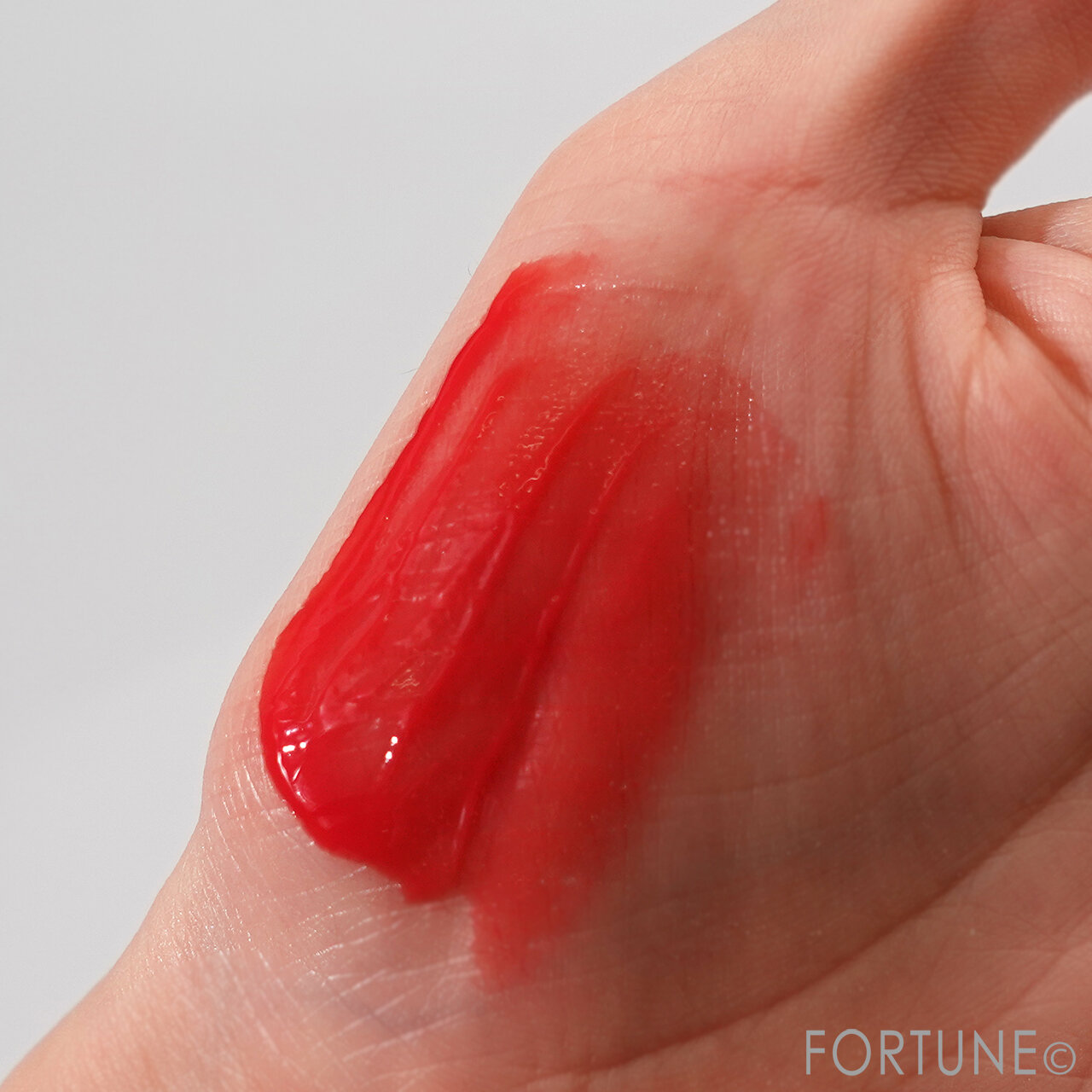 マキアージュ　テクスチャー画像　MAQuillAGE（マキアージュ）ドラマティックリップティント