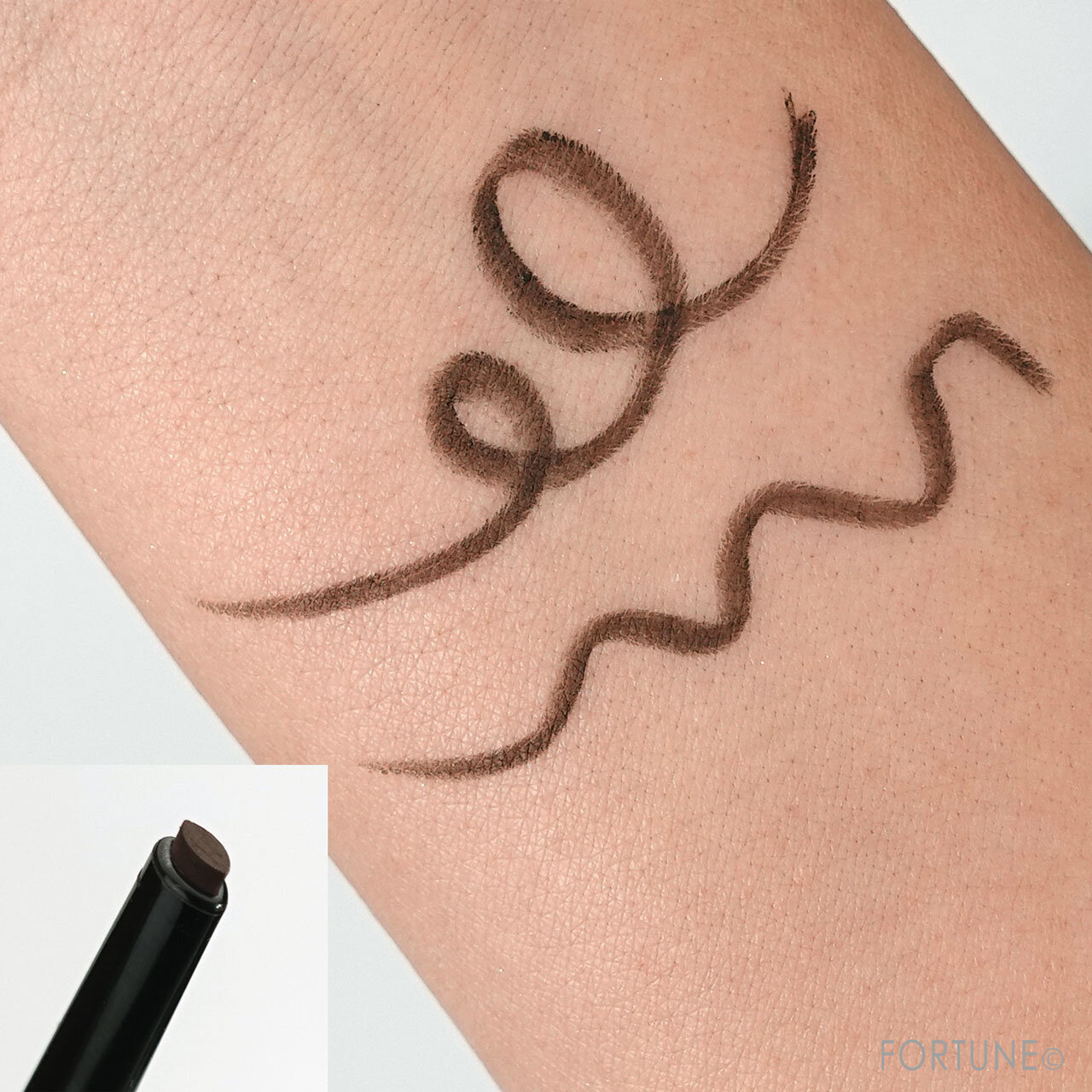 アイメイク｜≪KATE（ケイト）≫2021冬コスメをレビュー！理想の目もとになれる新色＆新作が登場