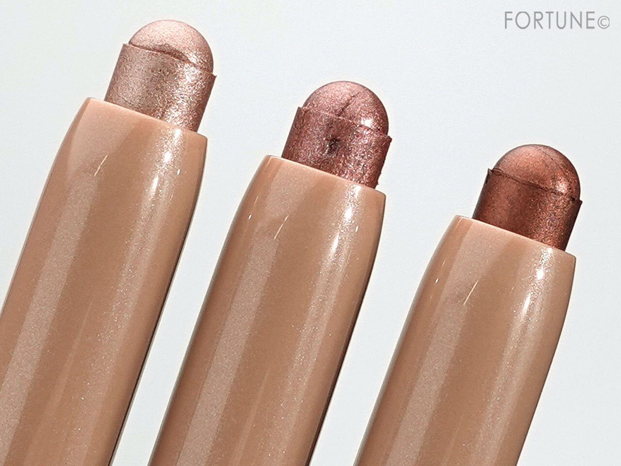 LAURA MERCIER（ローラ メルシエ）｜2021年ホリデーコレクション《GRAND BALL》