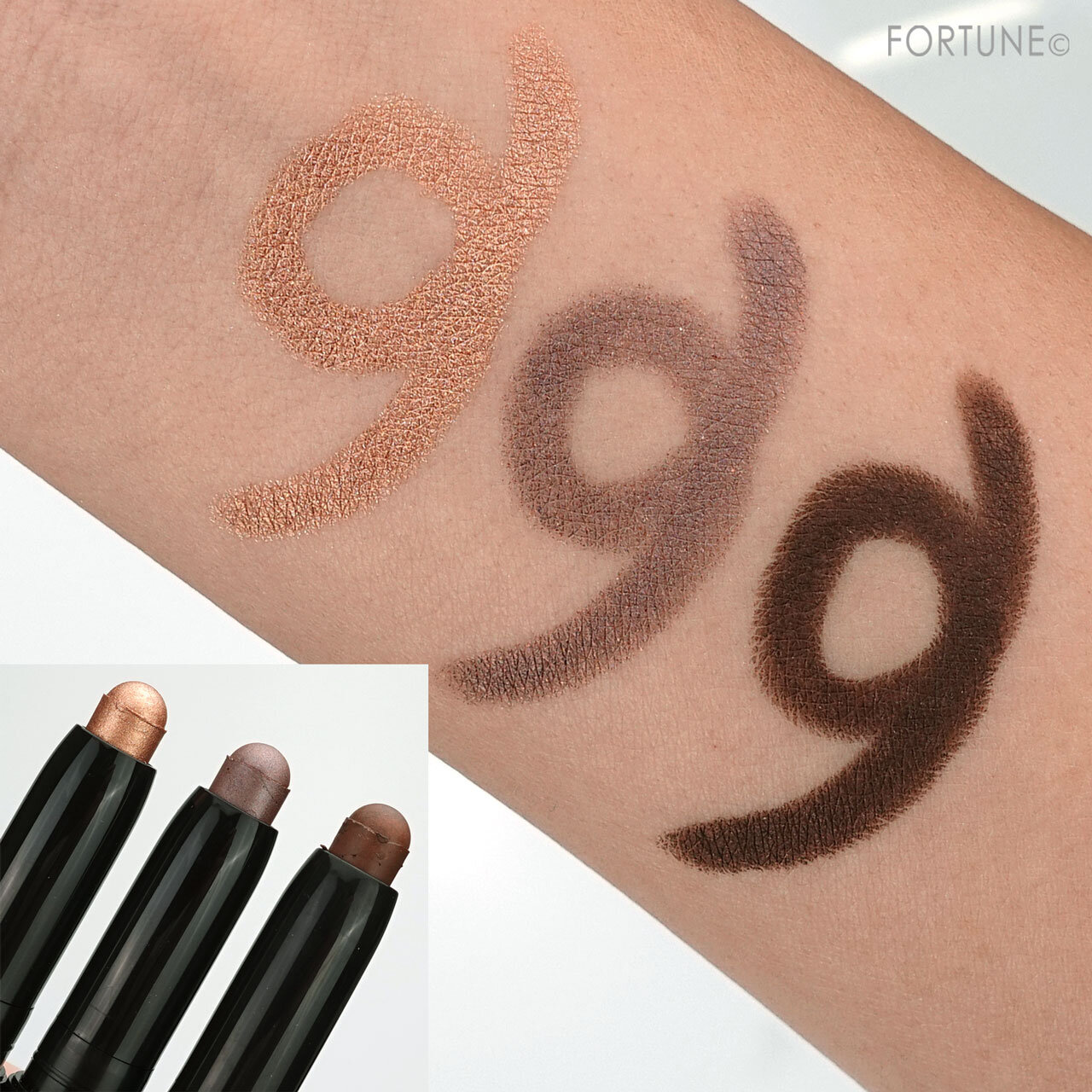 LAURA MERCIER（ローラ メルシエ）｜2021年ホリデーコレクション《GRAND BALL》