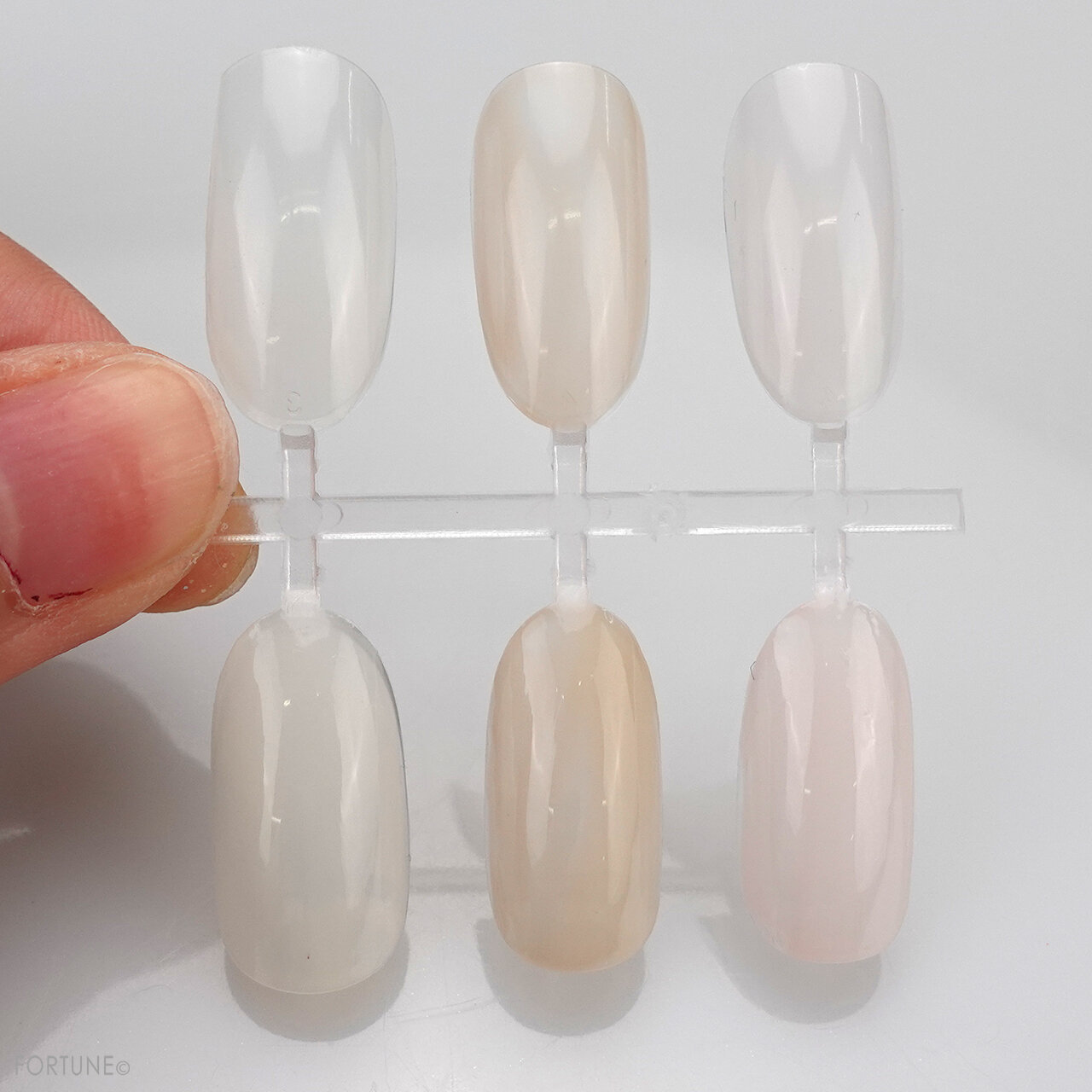 ネイルホリック／新色