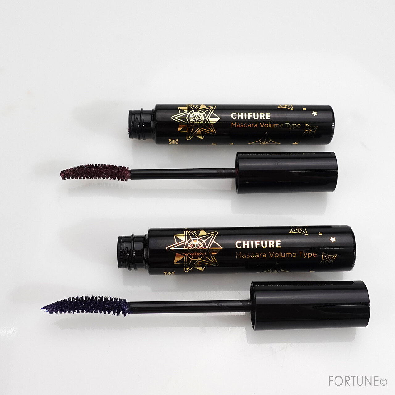 クリスマスコスメ／ちふれ　マスカラ　ボリュームタイプ