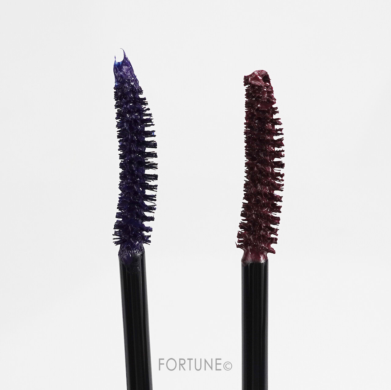 クリスマスコスメ／ちふれ　マスカラ　ボリュームタイプ