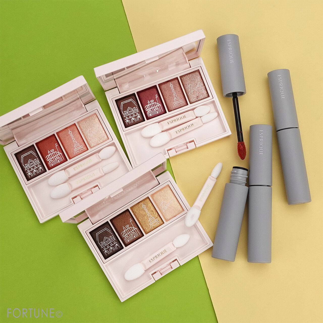 ESPRIQUE『エスプリーク　メロウ フィーリング アイズ　パリジェンヌ ホリデー』『エスプリーク　シフォンマット ルージュ　パリジェンヌ ホリデー』