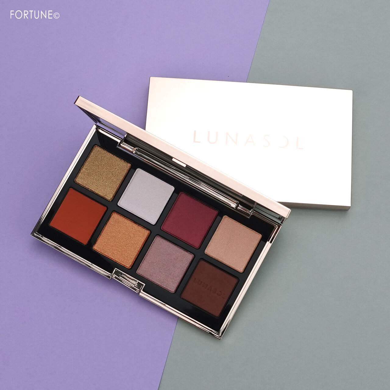 LUNASOL（ルナソル）『アイカラーレーション スペシャルエディション』