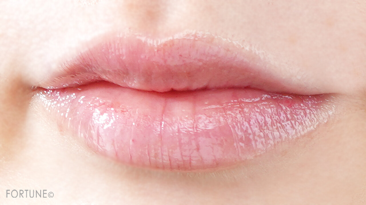 NIVEA（ニベア）ニベア ロイヤルブルーリップ 濃密美容ケア