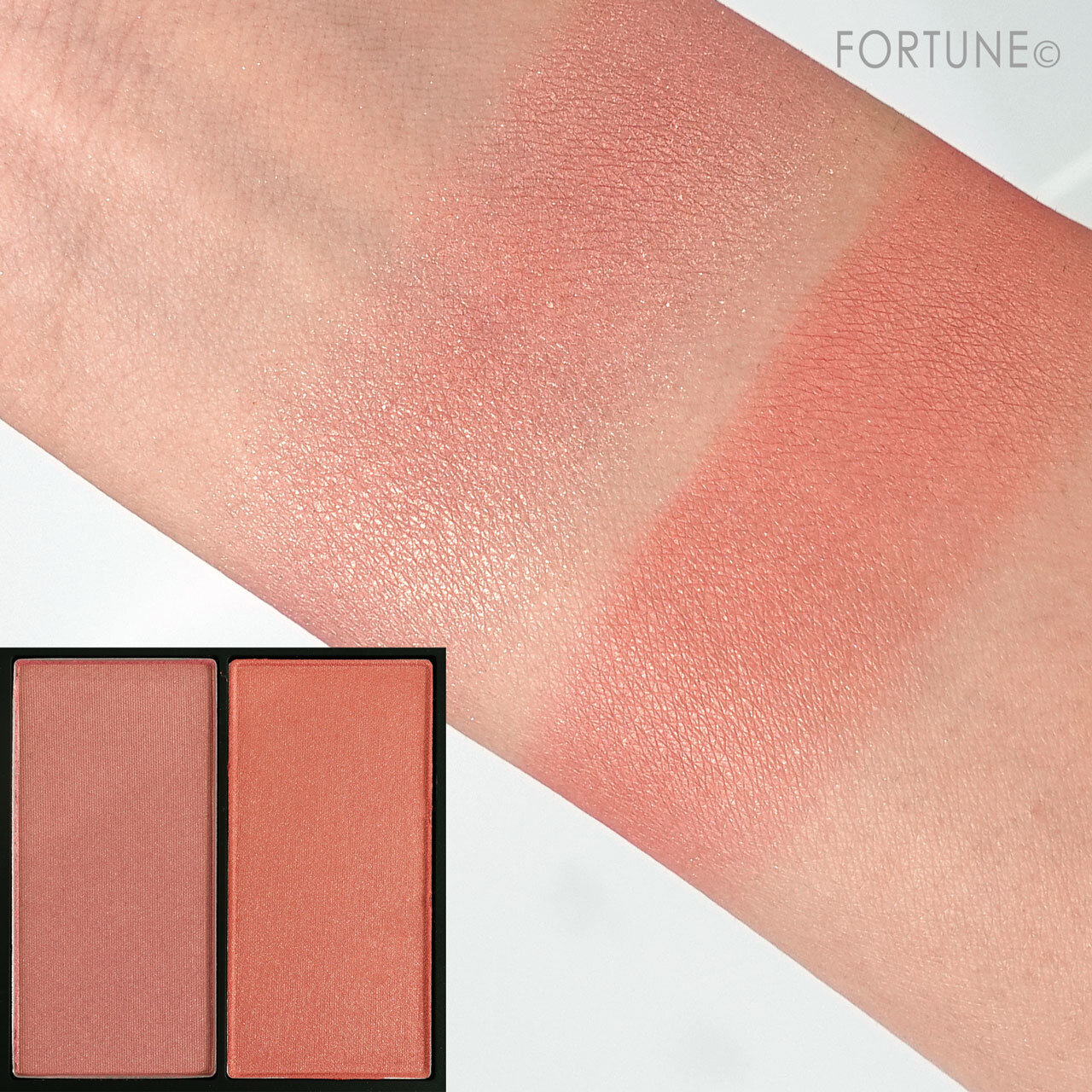 NARS アンラップド オーガズムブラッシュデュオ クリスマスコフレ