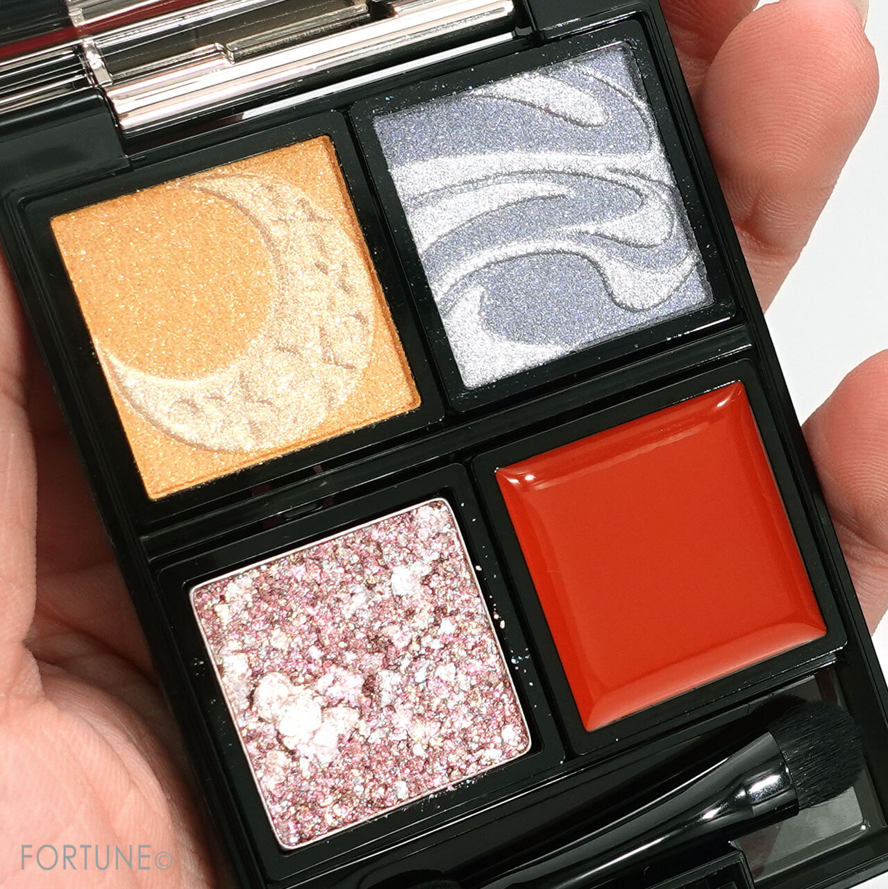 MAQuillAGE（マキアージュ）マキアージュ ドラマティックアイカラー