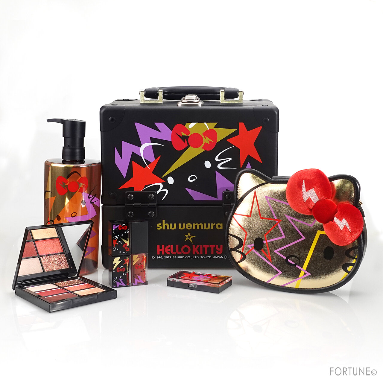 shu uemura（シュウ ウエムラ）｜shu uemura × HELLO KITTY