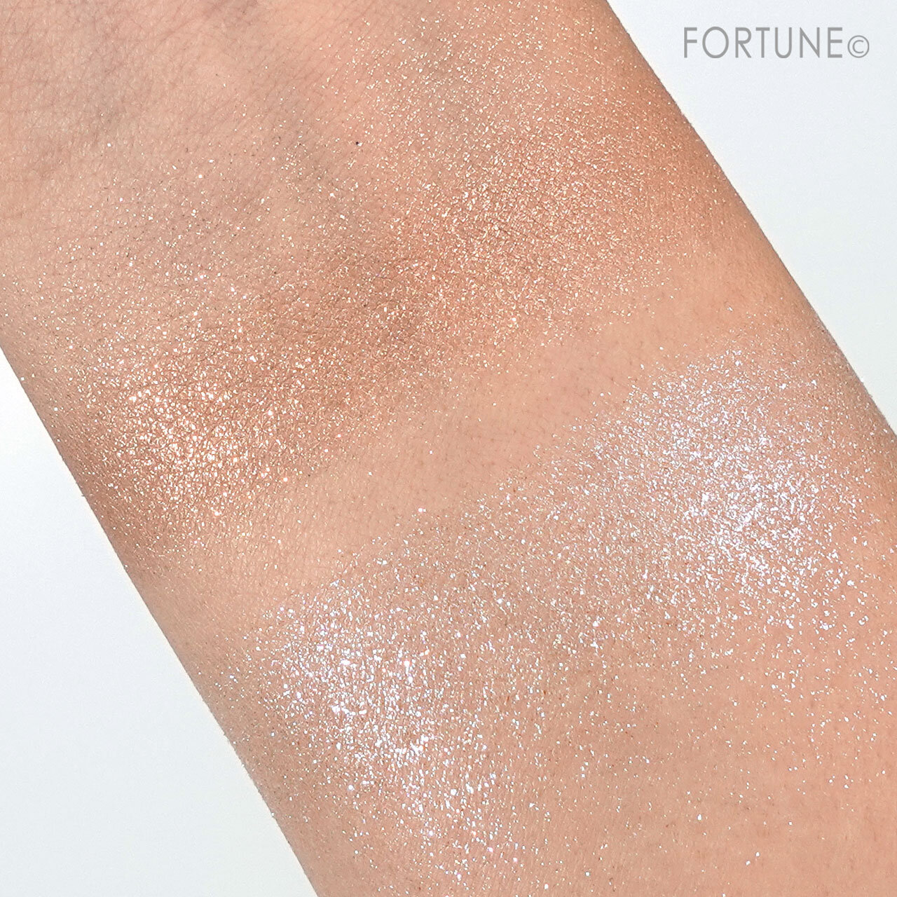 shu uemura（シュウ ウエムラ）｜shu uemura × HELLO KITTY