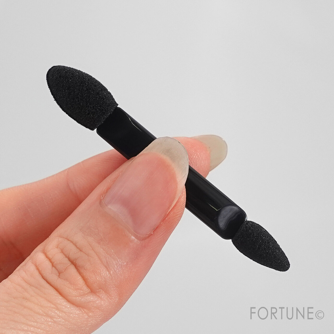 RIMMEL『リンメル　ショコラスウィート　アイズ』