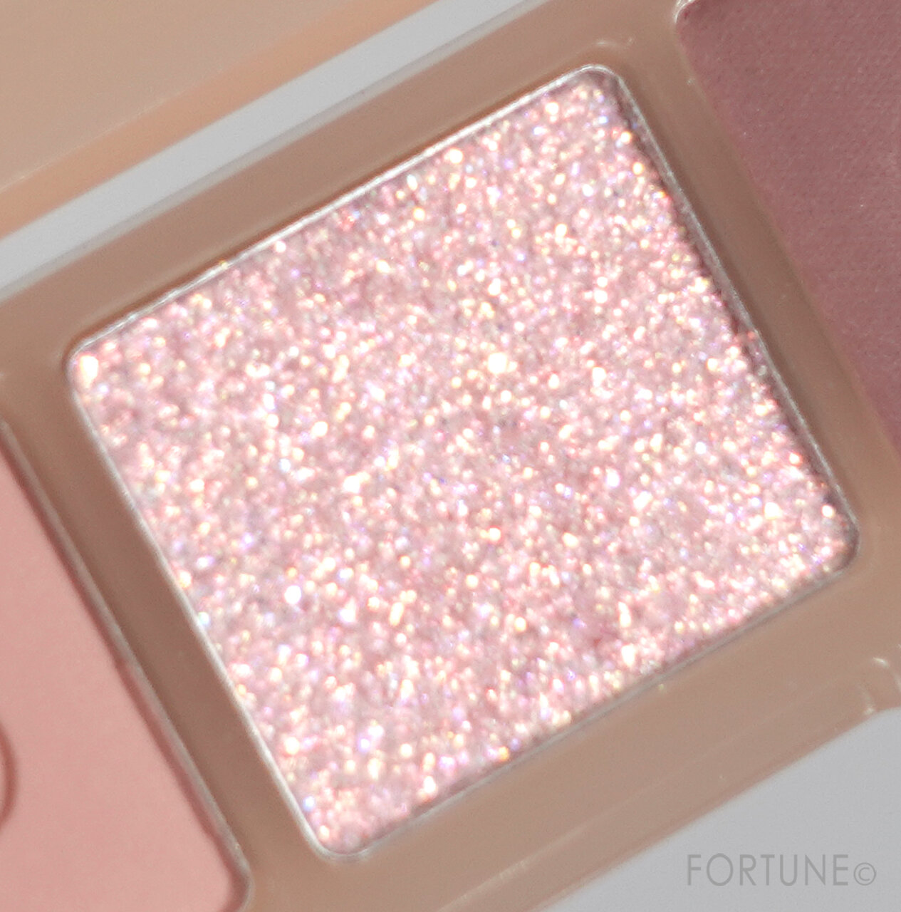 LEEMEMBER（リメンバー）／3色マロンアイシャドウパレット／#06 紫芋マカロン