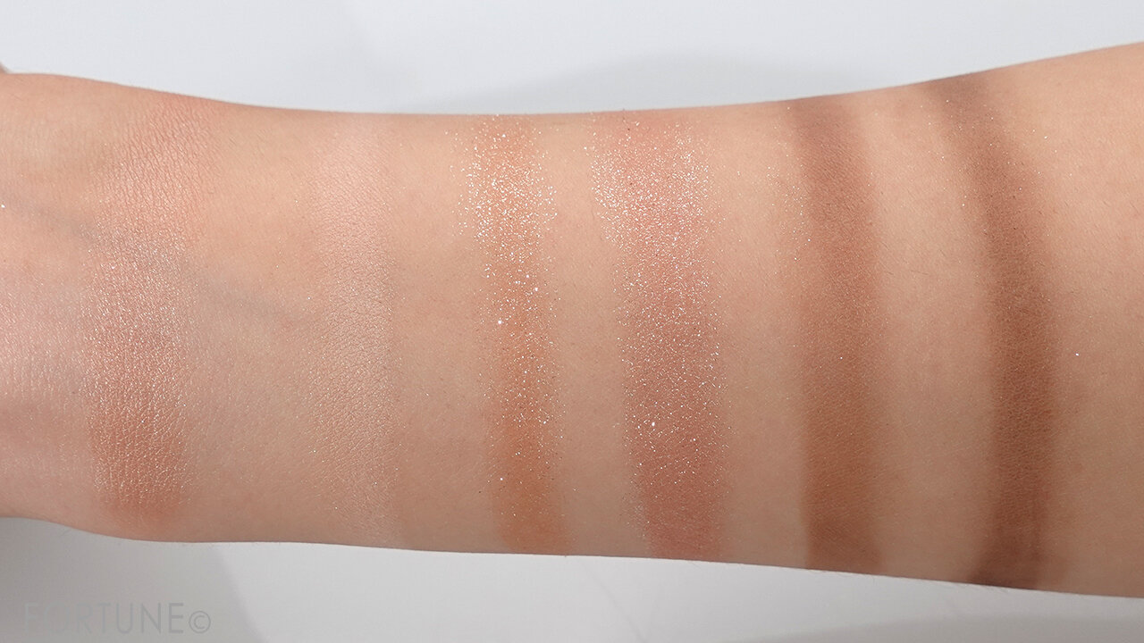 『フラワーノーズ Cherry Love レトロマグネティック アイシャドウ パレット』05 Vinyl Record バイナルレコード