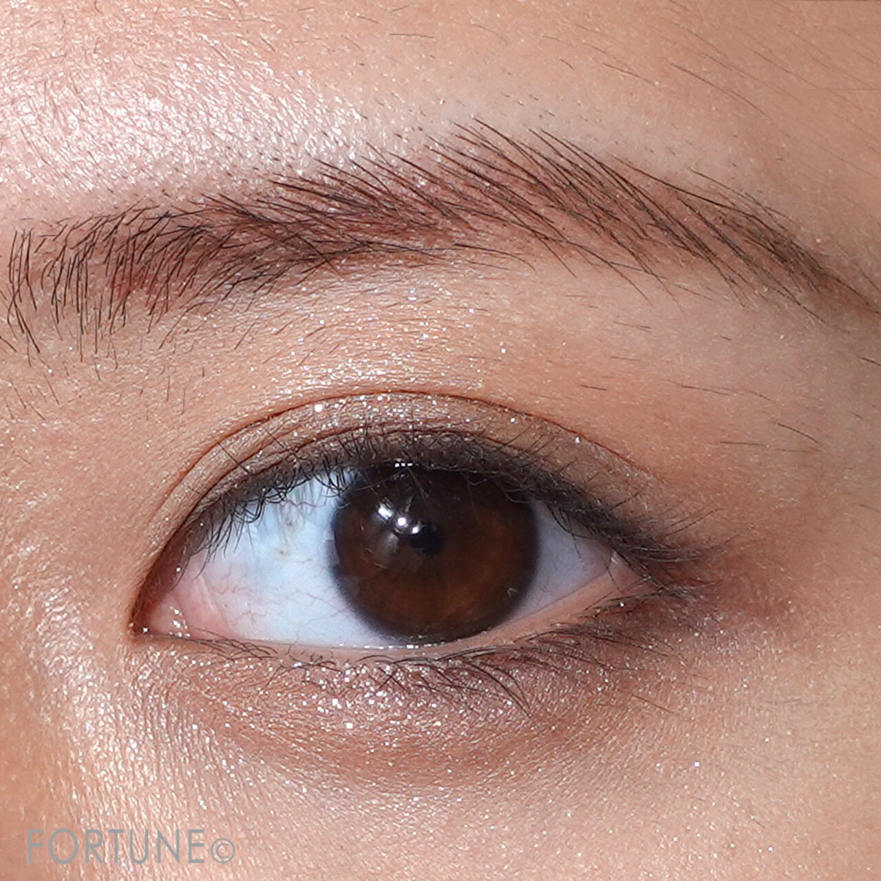 『フラワーノーズ Cherry Love レトロマグネティック アイシャドウ パレット』05 Vinyl Record バイナルレコード