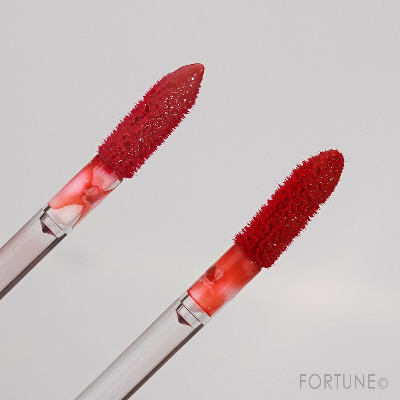 『フラワーノーズ Cherry Love グリスニングウォーターティント』G12 Peach Jelly ピーチジェリー・G09 Grape Lover グレープラバー