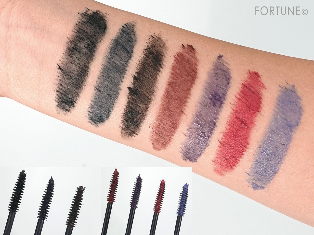 Amplitude（アンプリチュード）／Amplitude エクストラロング カラーマスカラ