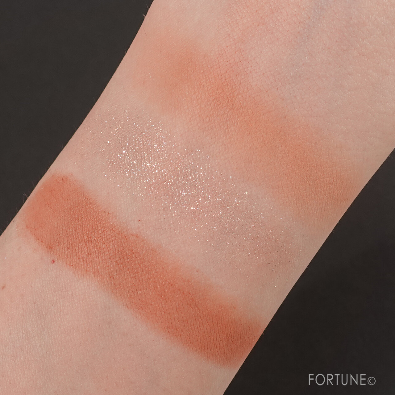 LEEMEMBER（リメンバー）／3色マロンアイシャドウパレット／#01 ナッツビスコッティ