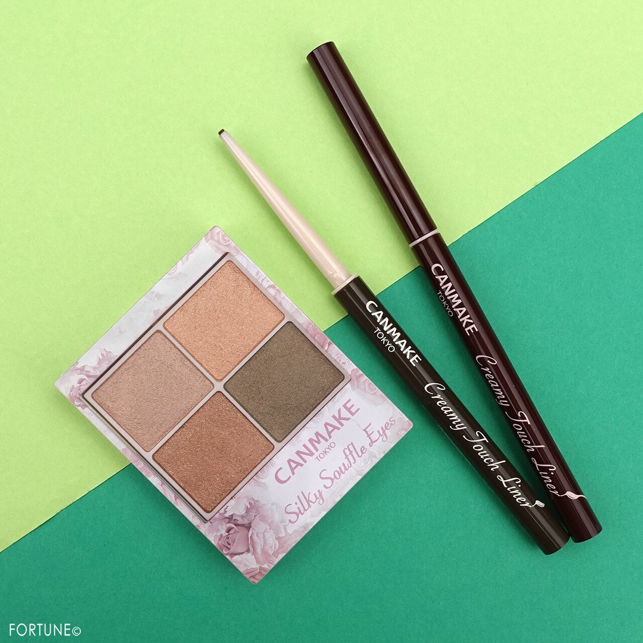CANMAKE（キャンメイク）：シルキースフレアイズ