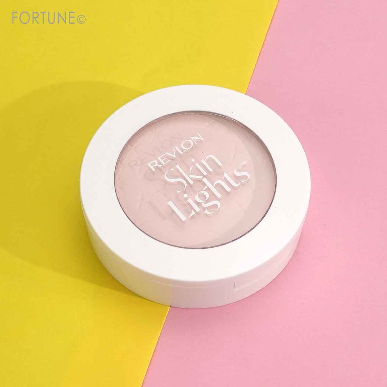 レブロン スキンライト プレスト パウダー N