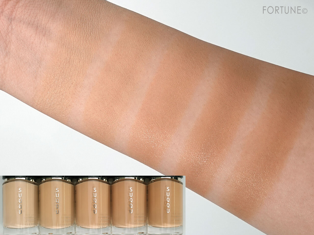 SUQQU ザ リクイド ファンデーション