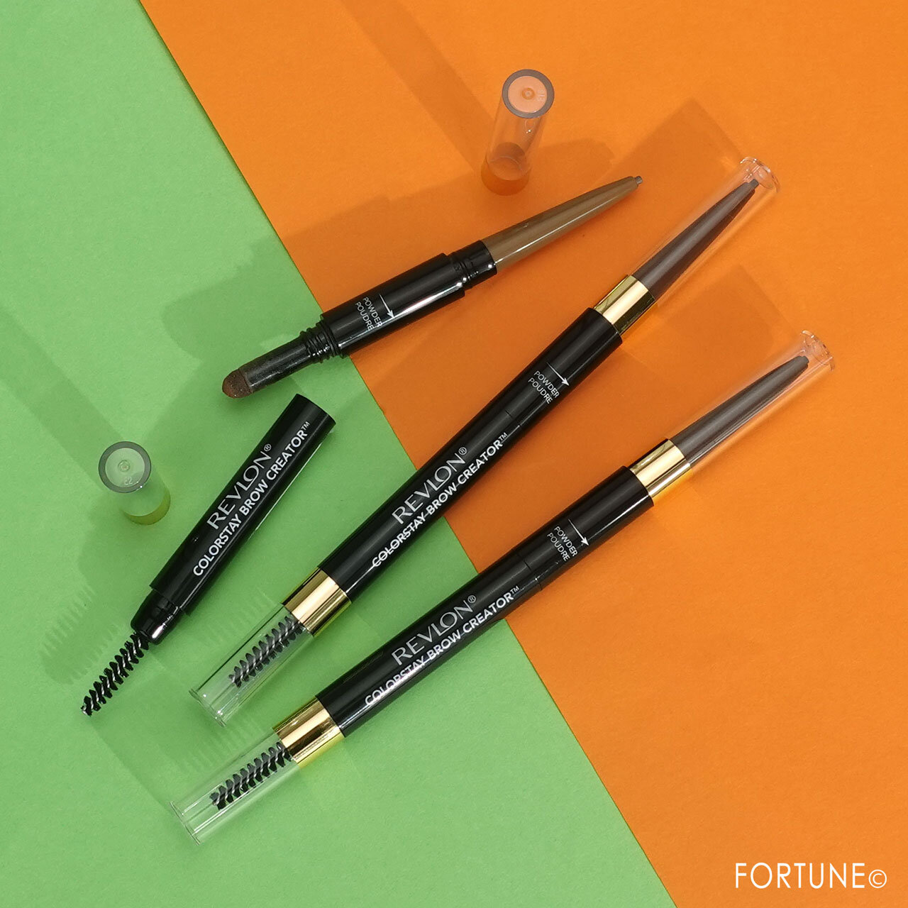 『レブロン カラーステイ ブロウ クリエイター N』