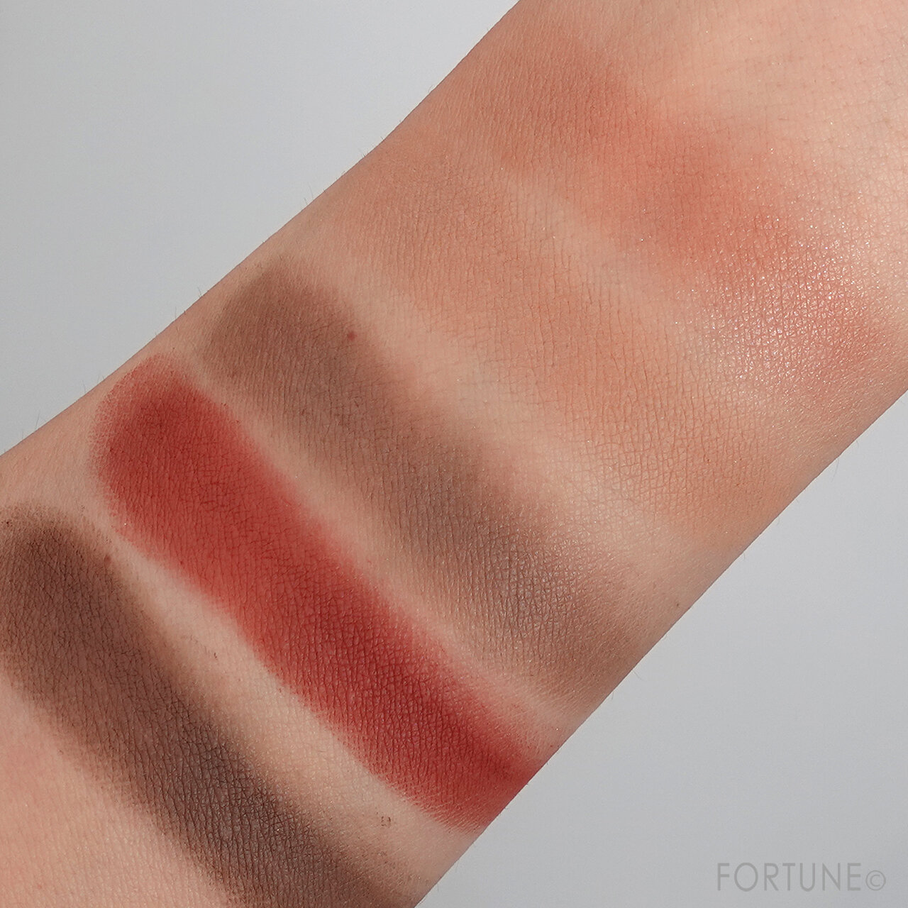 アイムユニ　ムードレイヤーパレット04