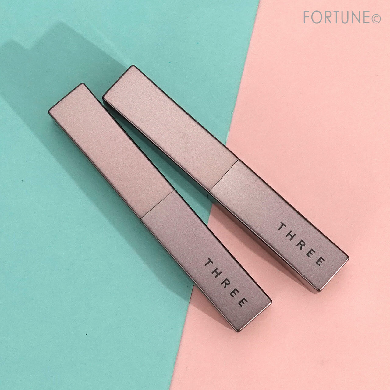  THREE(スリー)ルヴァントリップケアティント