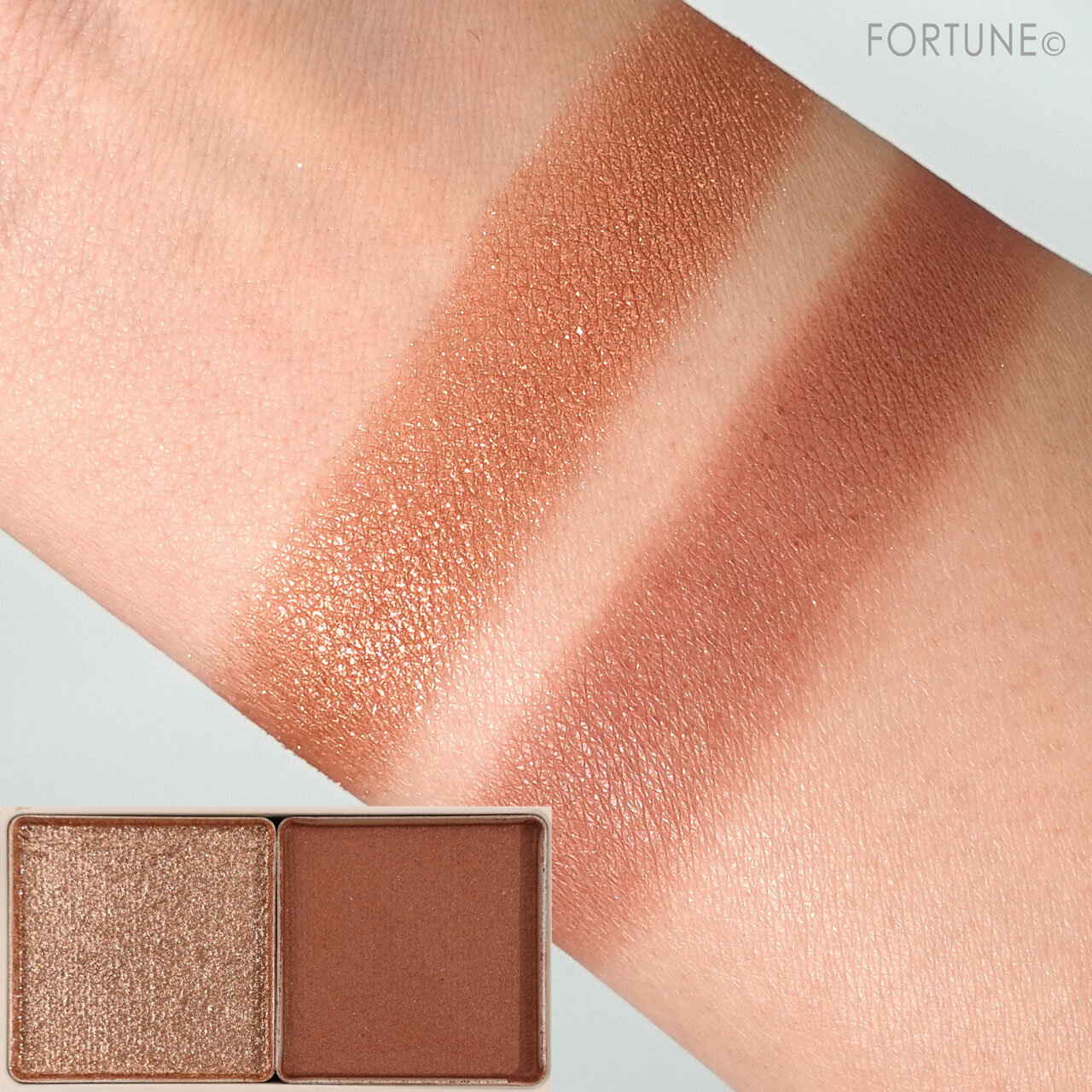 アイシャドウ　スウォッチ02